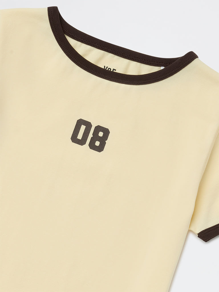 Y&F Kids Girls Cream Printed Cotton-Blend T-Shirt