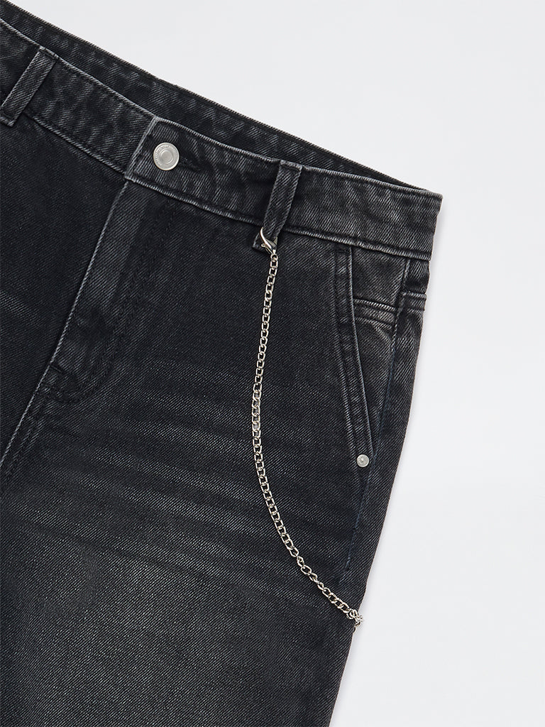 Y&F Kids Boys Charcoal Faded Mid-Rise Denim Shorts