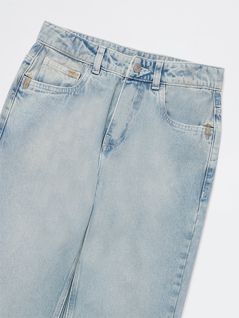 Y&F Kids Boys Light Blue Faded Mid-Rise Jeans