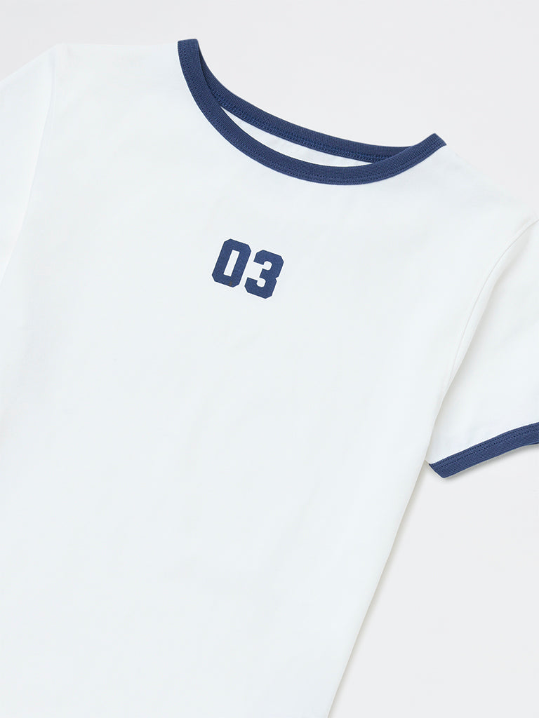 Y&F Kids Girls White Printed Cotton-Blend T-Shirt