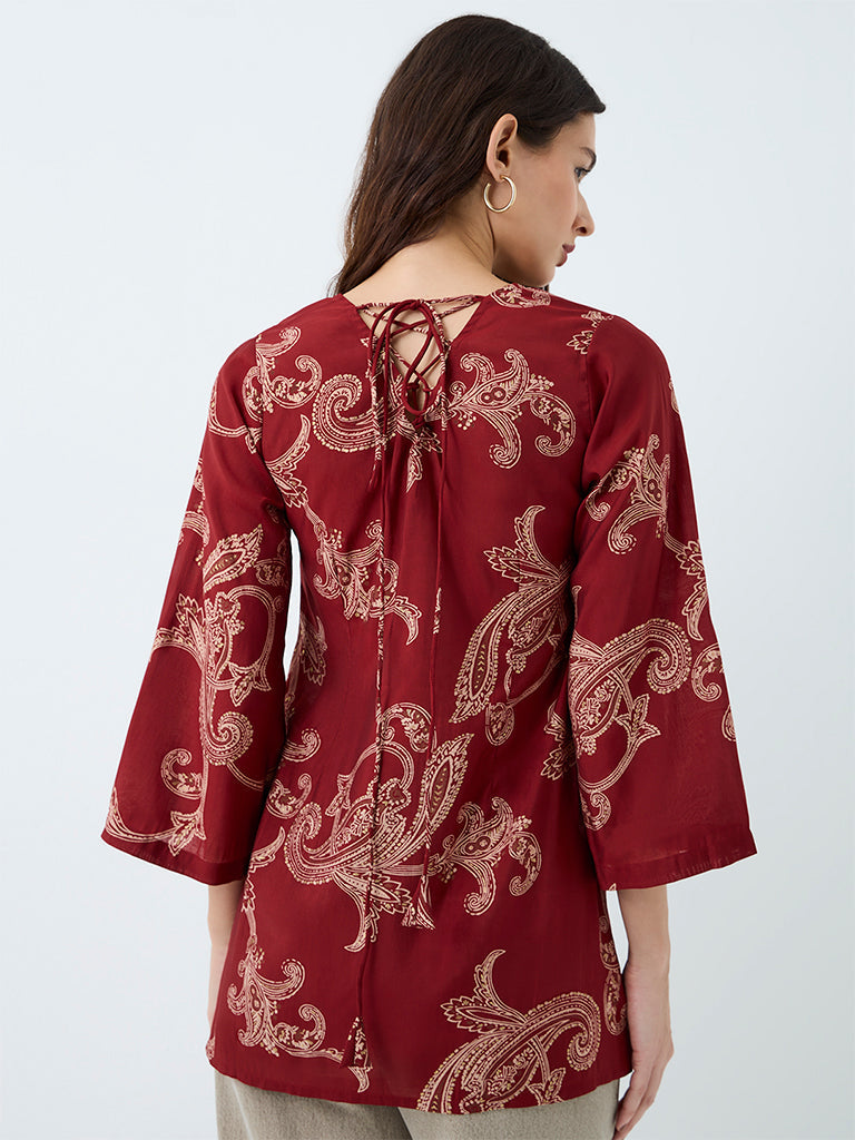 Utsa Red Floral Printed Kurti