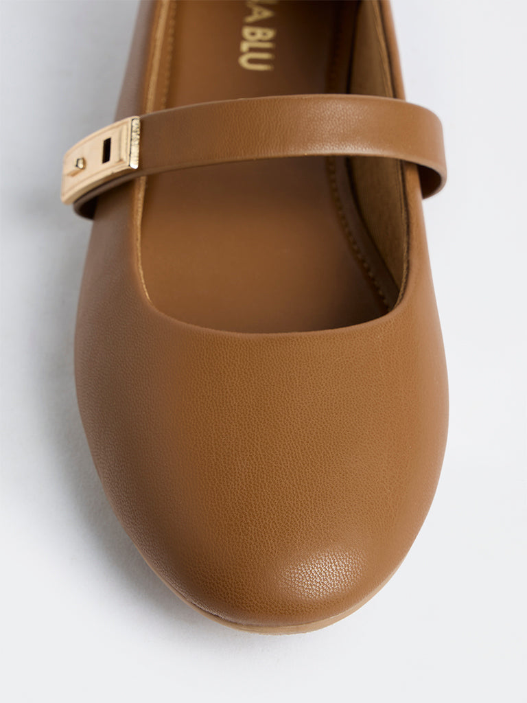 LUNA BLU Tan Turn-Lock Mary Jane Shoes