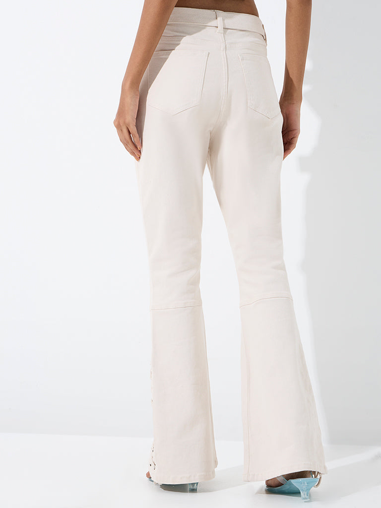 Nuon Off-White Criss-Cross Detail High-Rise Bootcut Jeans with Belt