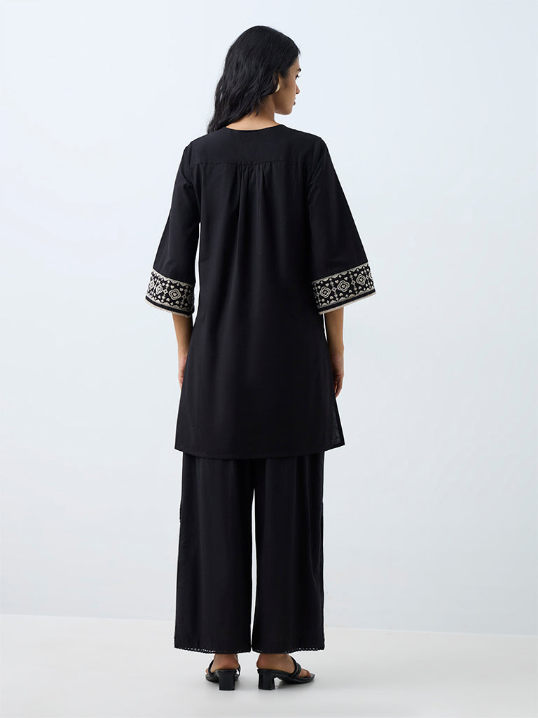 Utsa Black Embroidered Cotton-Blend A-Line Kurti