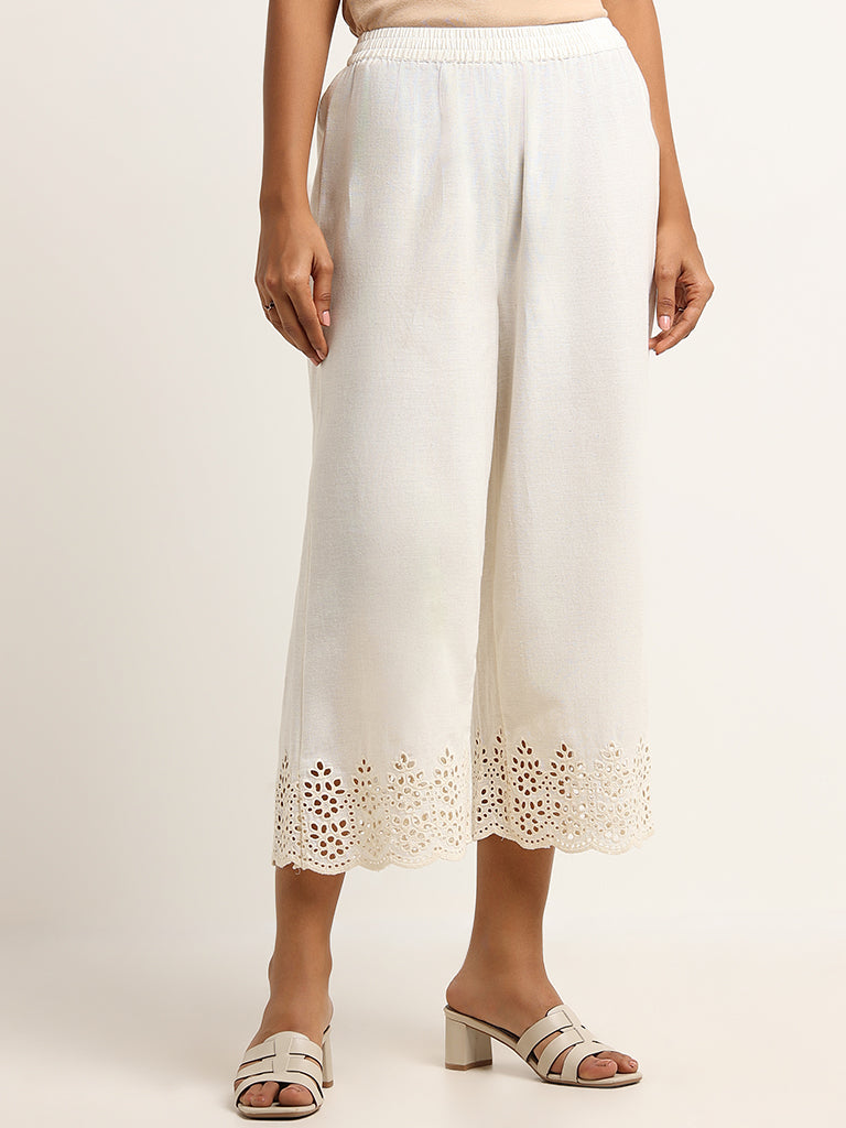 Utsa Off-White Schiffli Pants