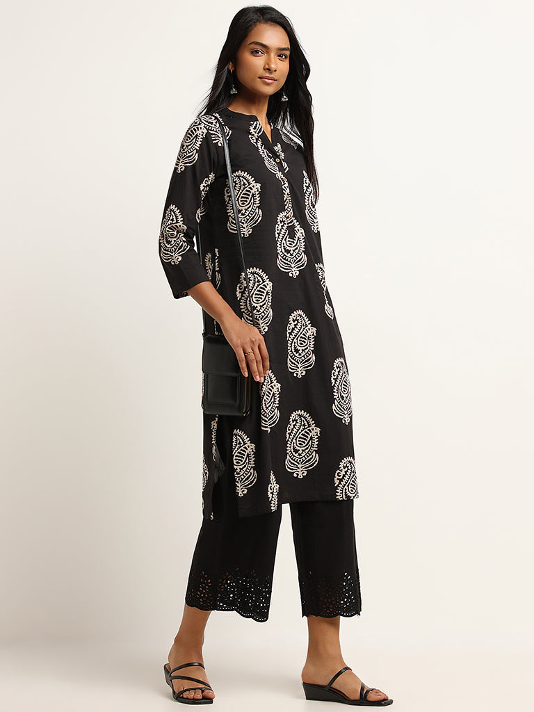 Utsa Black Schiffli Pants