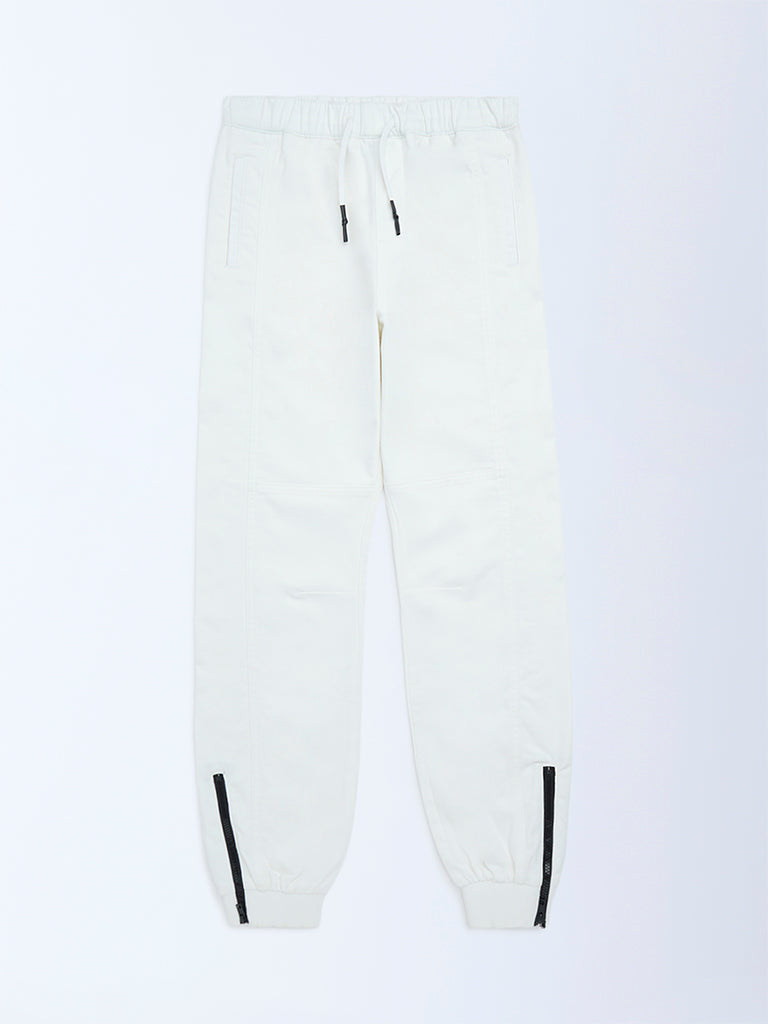 Y&F Kids Boys White Mid-Rise Cotton-Blend Joggers