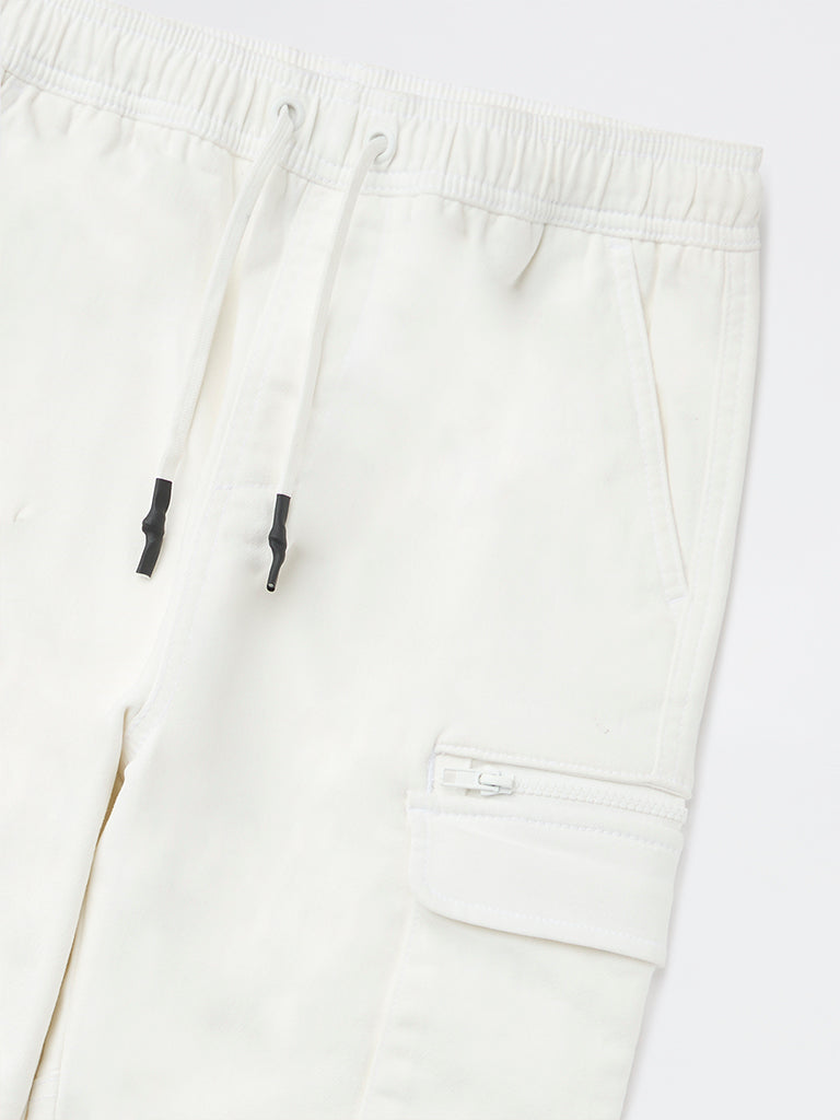 Y&F Kids Boys White Cargo-Style Mid-Rise Cotton-Blend Joggers