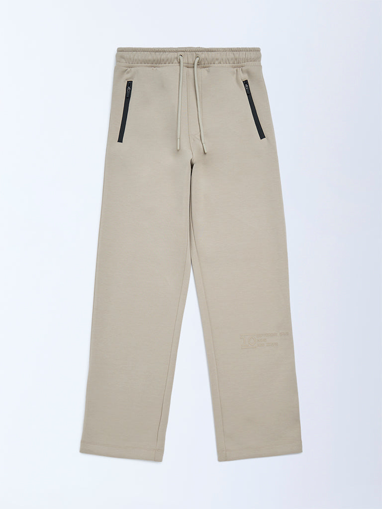 Y&F Kids Boys Beige Solid Mid-Rise Pants