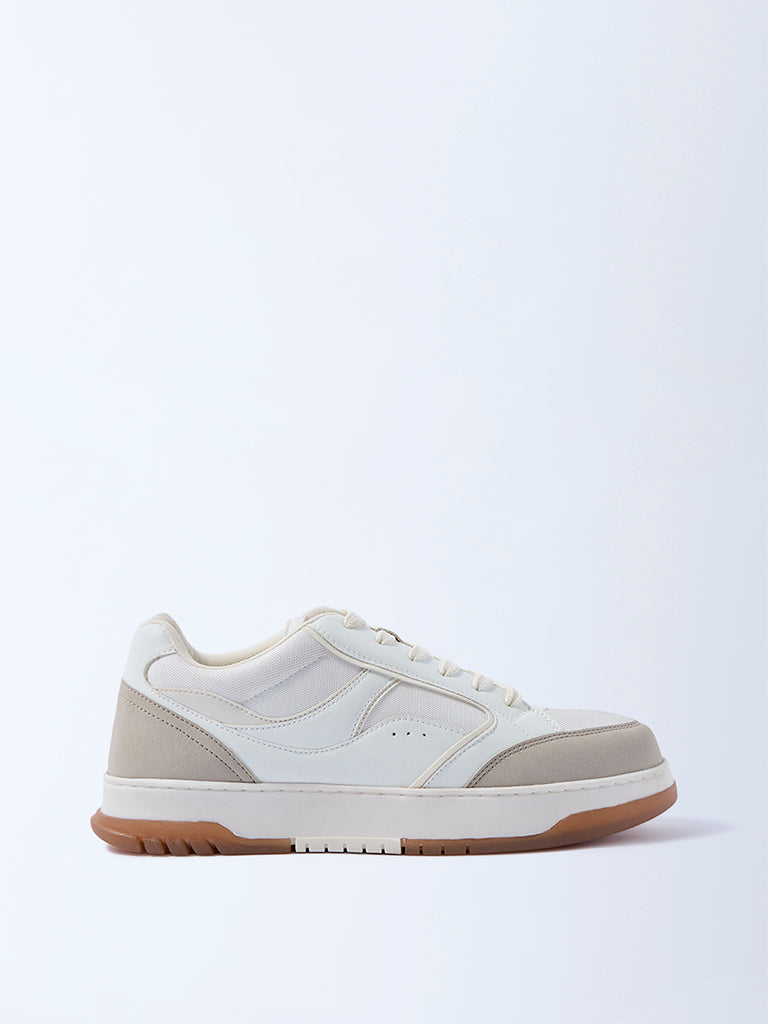 SOLEPLAY White Mesh Detailed Lace-Up Sneakers