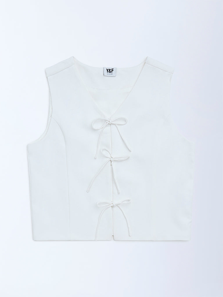 Y&F Kids Girls White Solid Waistcoat