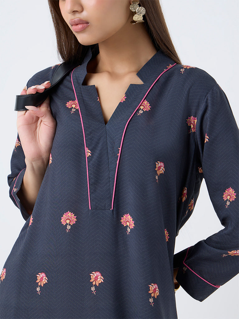 Utsa Black Floral Design Straight Kurta
