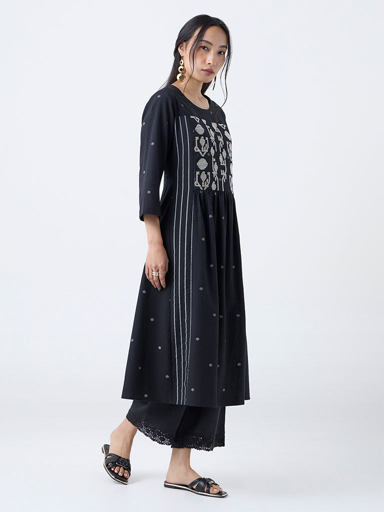 Utsa Black Jamdani Embroidered Cotton-Blend A-Line Kurta