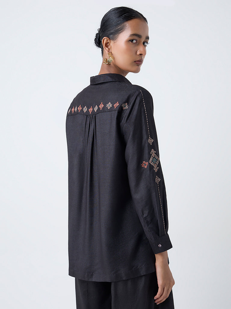 Zuba Black Embroidered Tunic