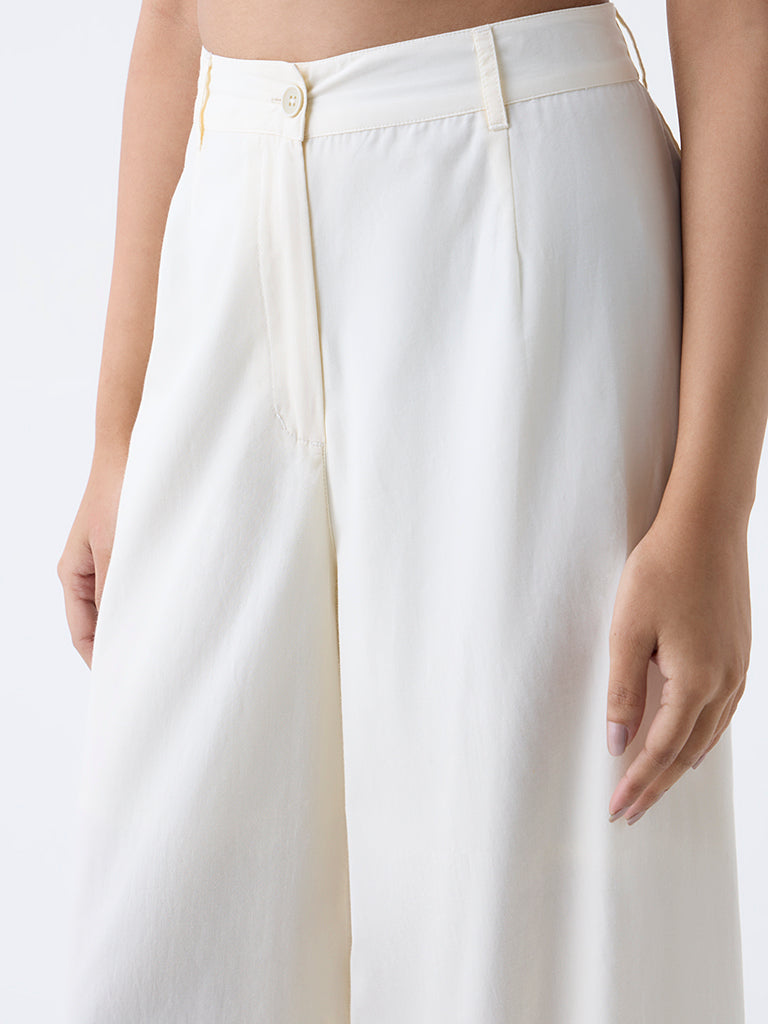 Utsa Cream Solid Cotton Ethnic Pants