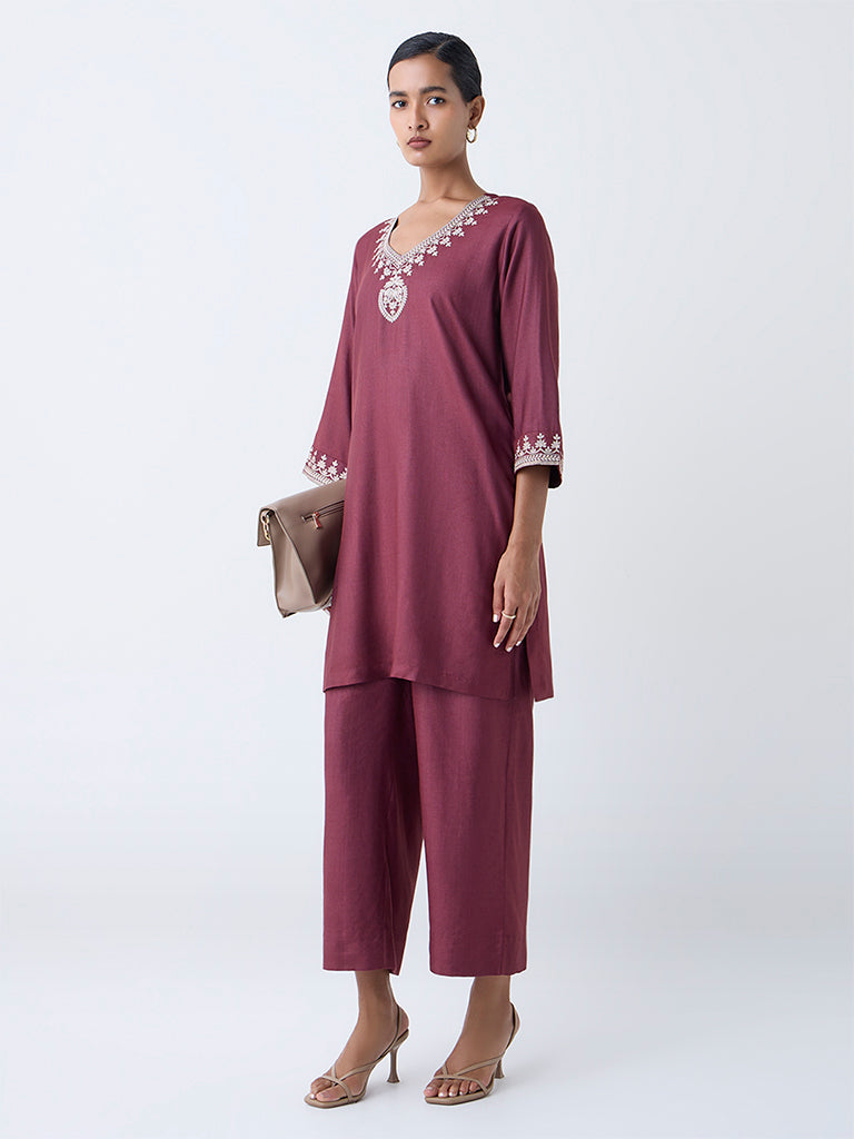 Zuba Maroon Floral Embroidered A-Line Kurta