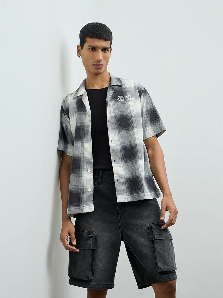 Nuon Black Checks Pattern Relaxed-Fit Cotton Shirt