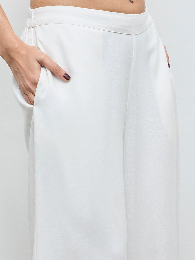 Zuba Off-White Solid Palazzos