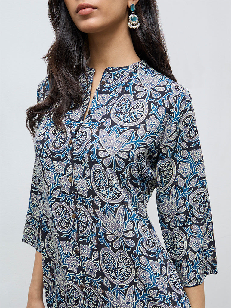 Utsa Blue Floral Printed A-Line Kurta