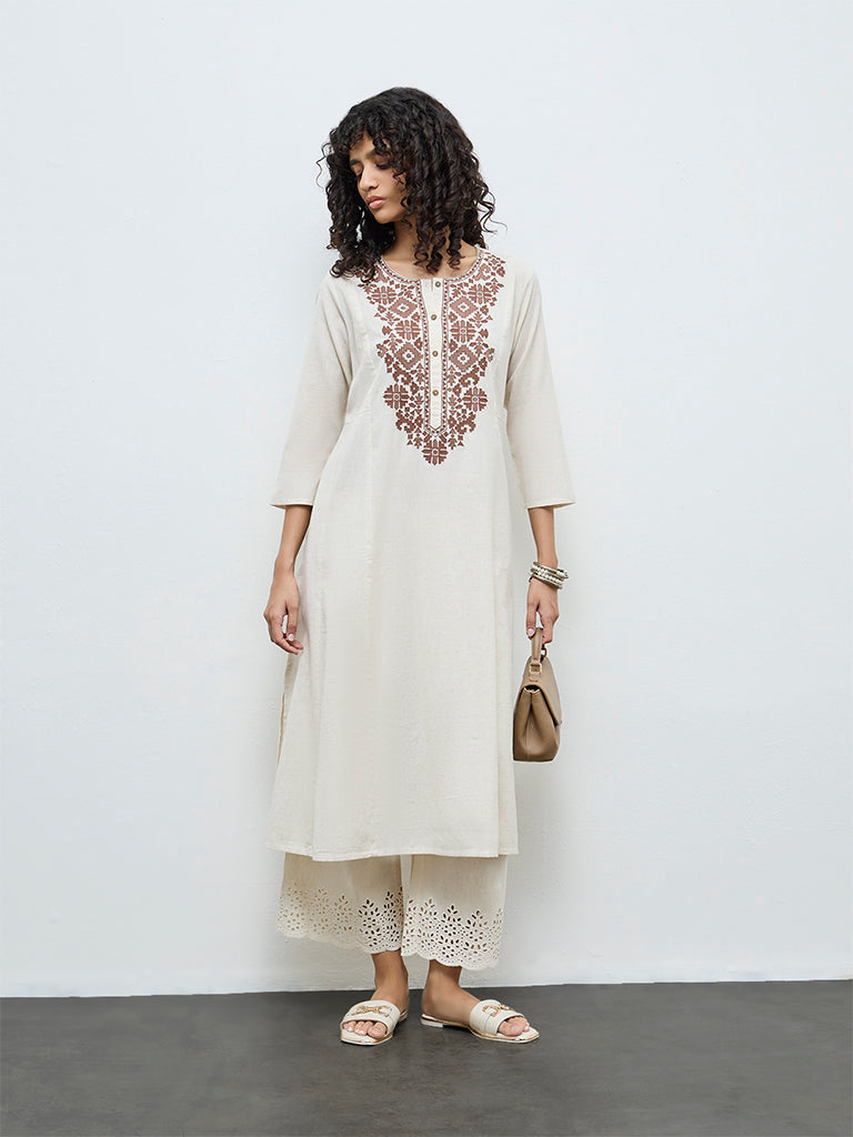 Utsa Off-White Embroidered Cotton-Blend Anarkali Kurta
