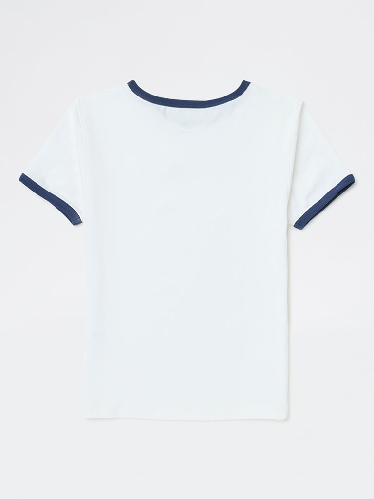 Y&F Kids Girls White Printed Cotton-Blend T-Shirt