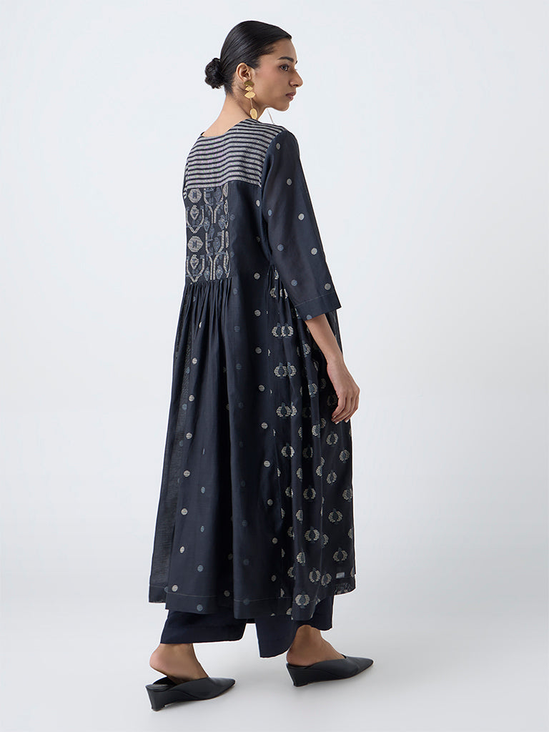 Zuba Black Jamdani Embroidered A-Line Kurta with Inner