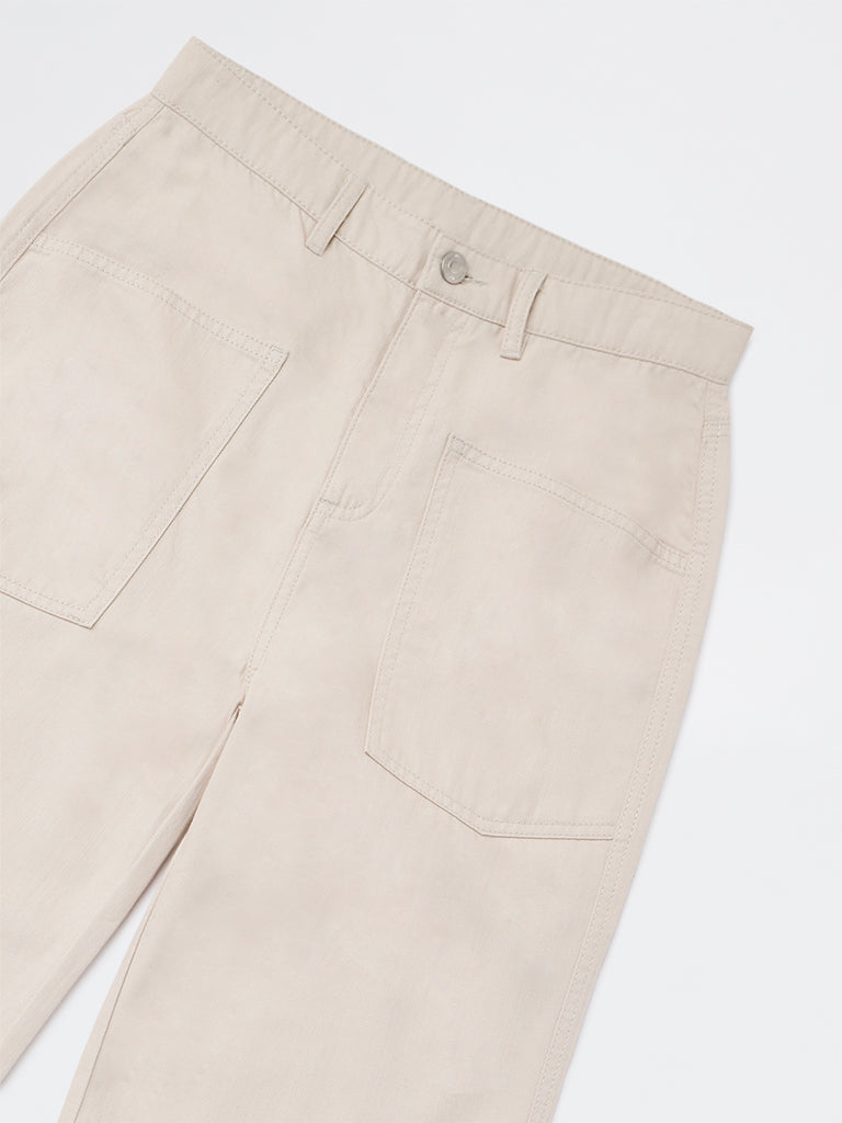 Y&F Kids Girls Beige Solid High-Rise Trousers
