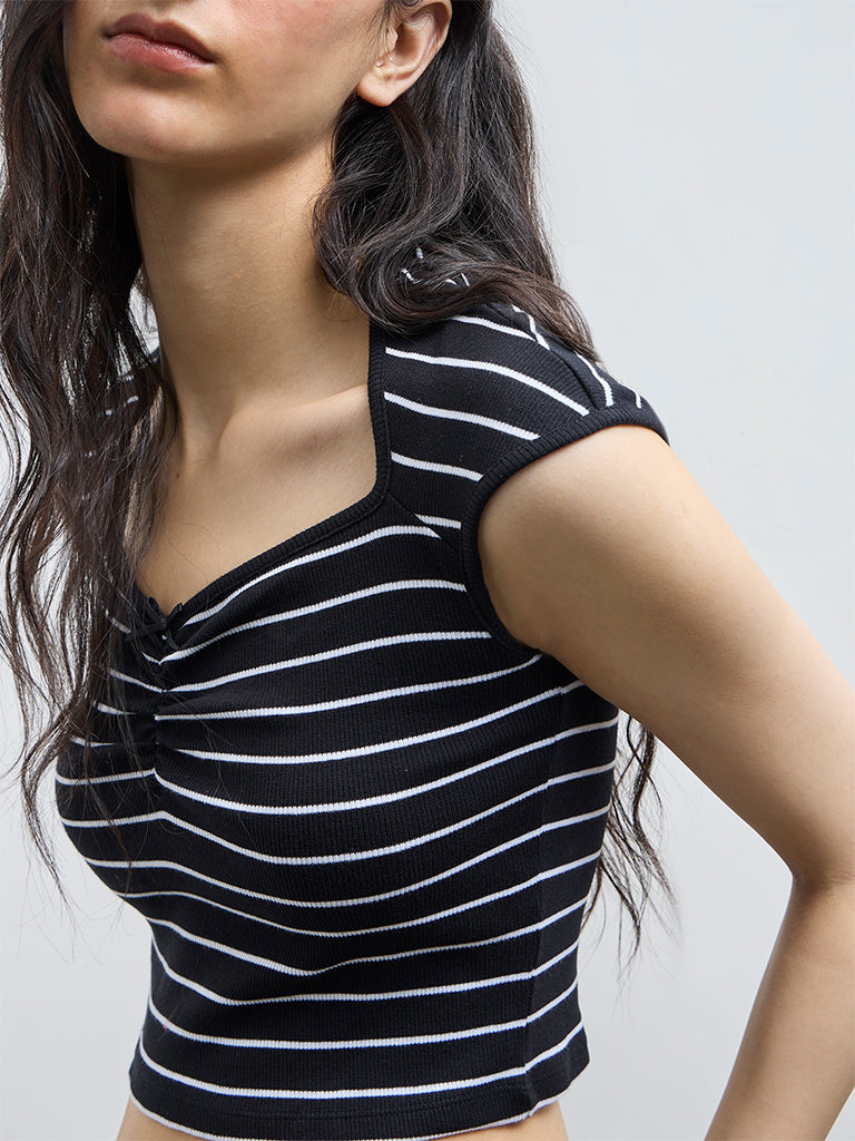 Nuon Black Stripe Pattern Cotton-Blend Top