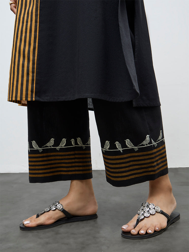 Utsa Black Printed Cotton-Blend Pants