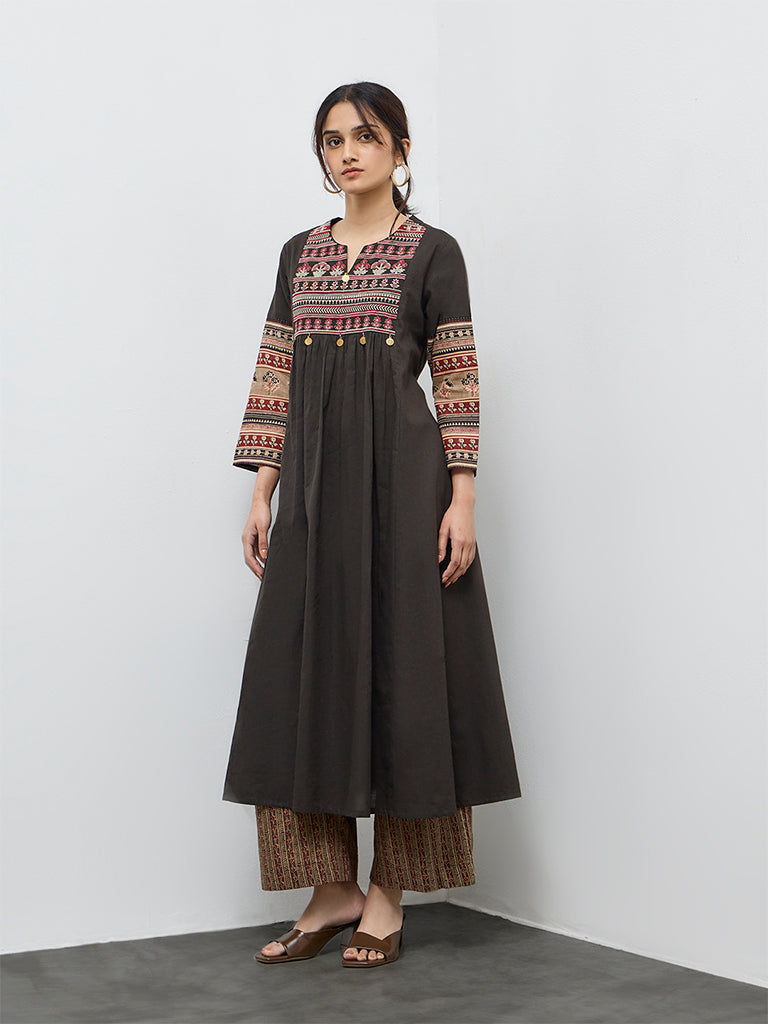 Utsa Black Floral Embroidered Cotton A-Line Kurta
