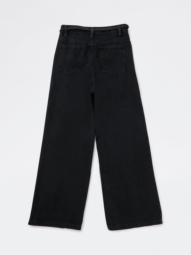 Y&F Kids Girls Black High-Rise Jeans with Belt