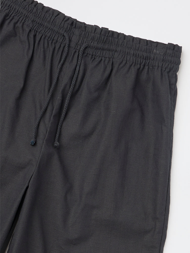Y&F Kids Girls Black Solid High-Rise Cotton Trousers