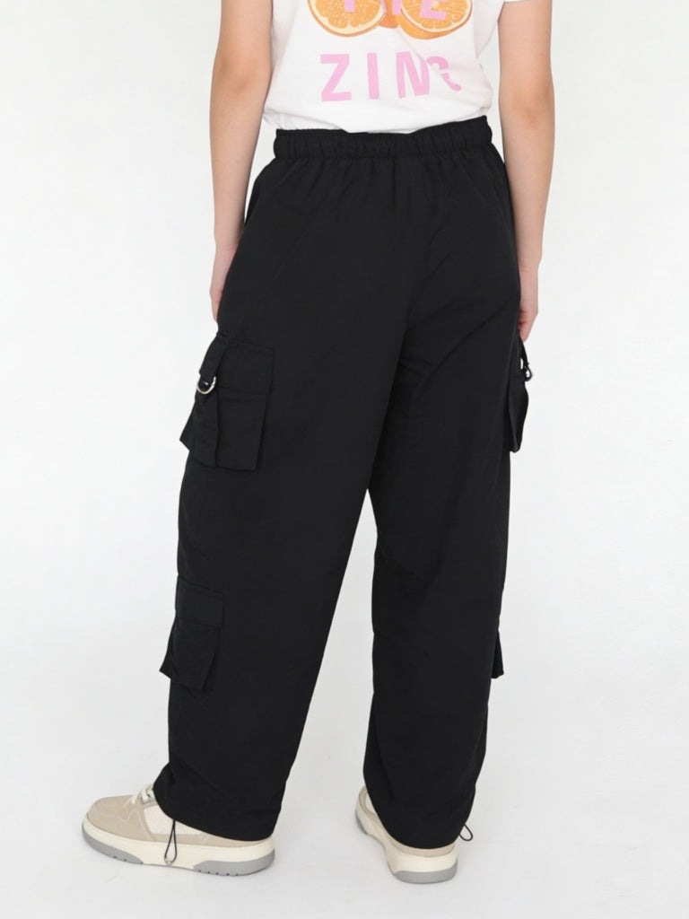 Y&F Kids Girls Black High-Rise Cargo Pants