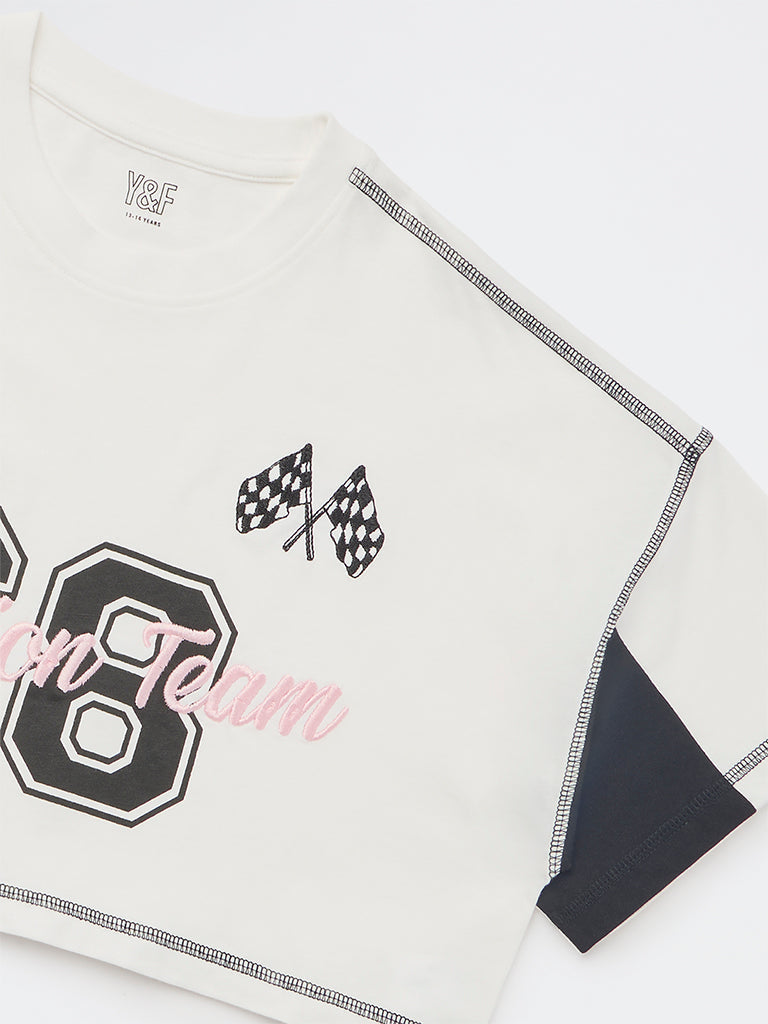 Y&F Kids Girls White Printed Cotton T-Shirt