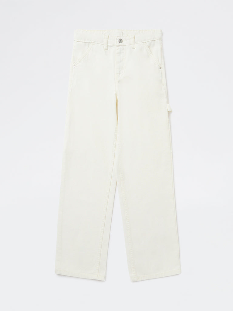 Y&F Kids Boys Off-White Solid Mid-Rise Denim Trousers