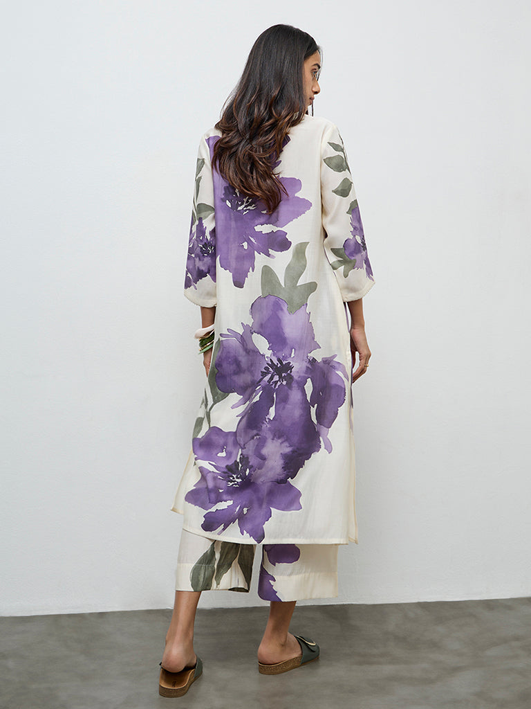 Utsa Off-White Floral Design A-Line Kurta