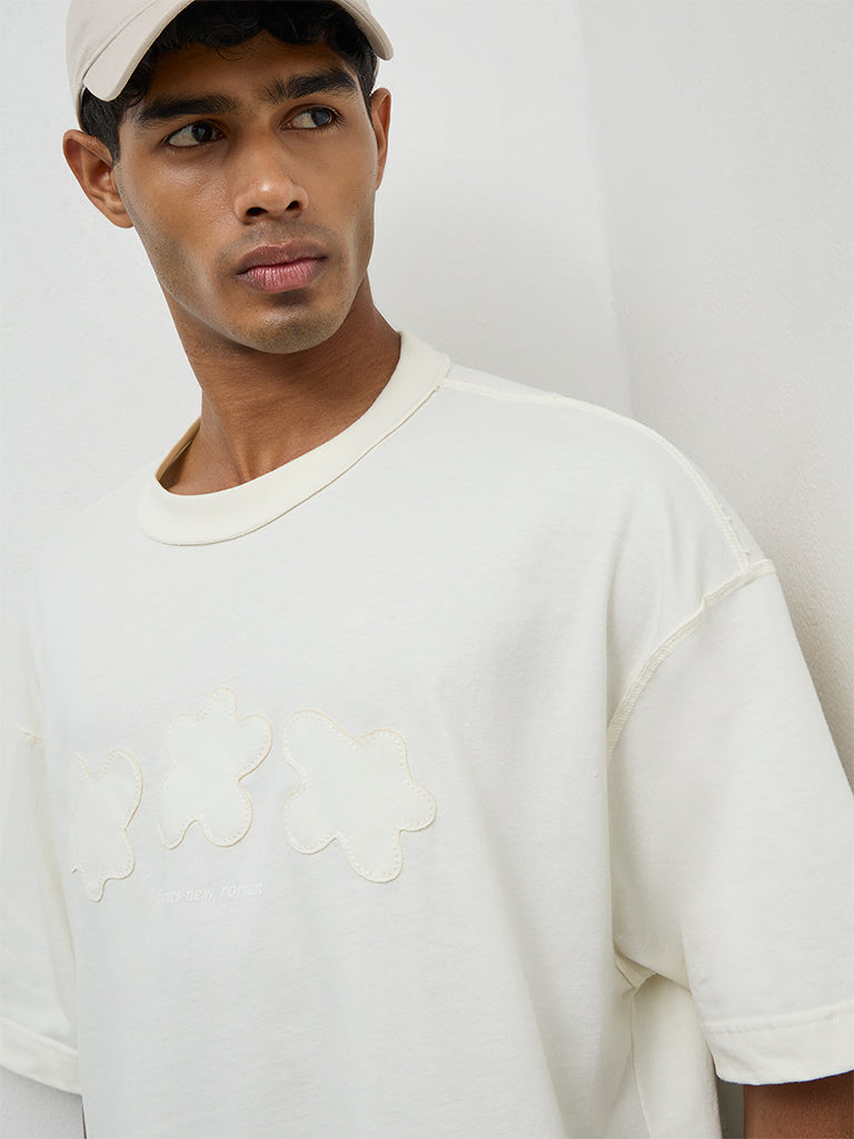 Nuon Off-White Oversized Cotton T-Shirt