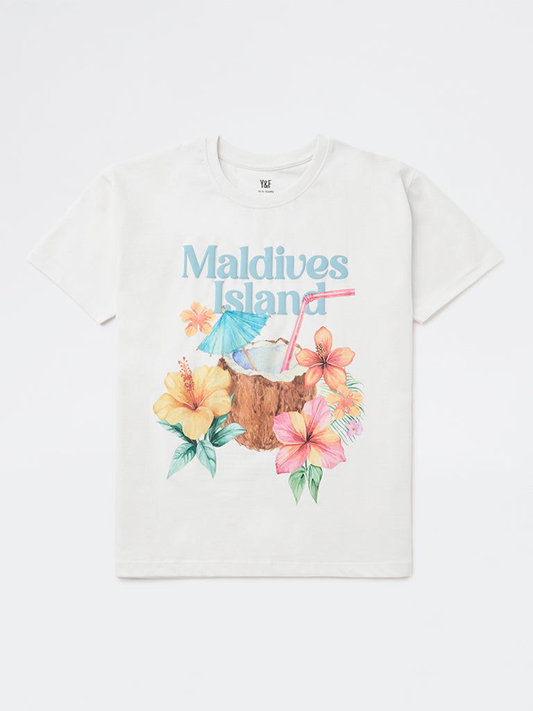 Y&F Kids Girls White Graphic Printed Cotton T-Shirt