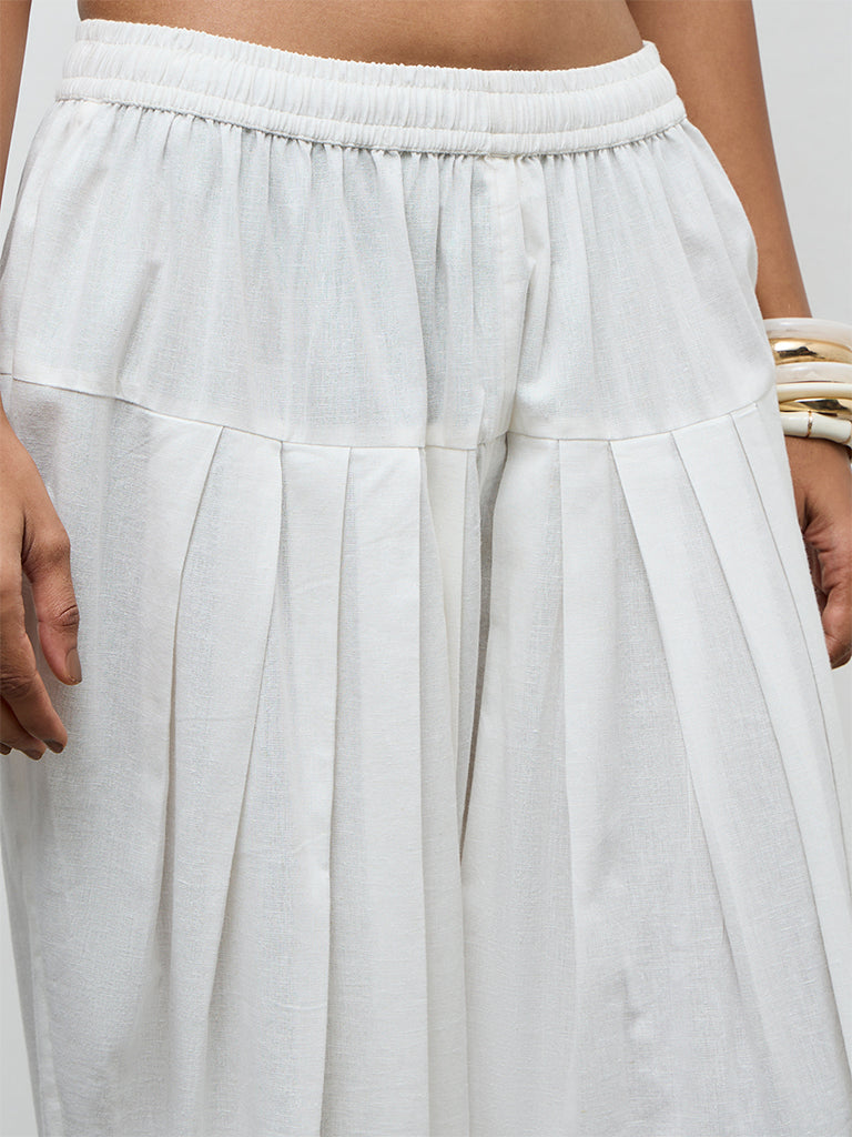 Utsa White Embroidered Cotton-Blend Pants
