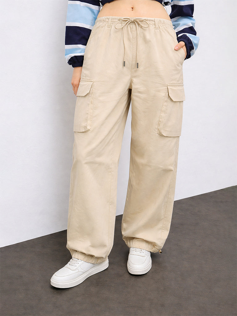 Nuon Off-White Barrel-Fit High-Rise Cotton-Blend Trousers