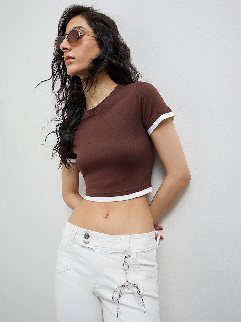 Nuon Dark Brown Contrast-Detailed T-Shirt