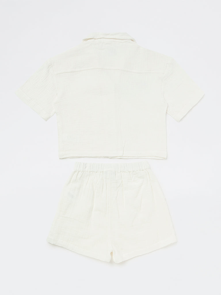 Y&F Kids Girls White Floral-Detail Cotton Shirt and Shorts Set