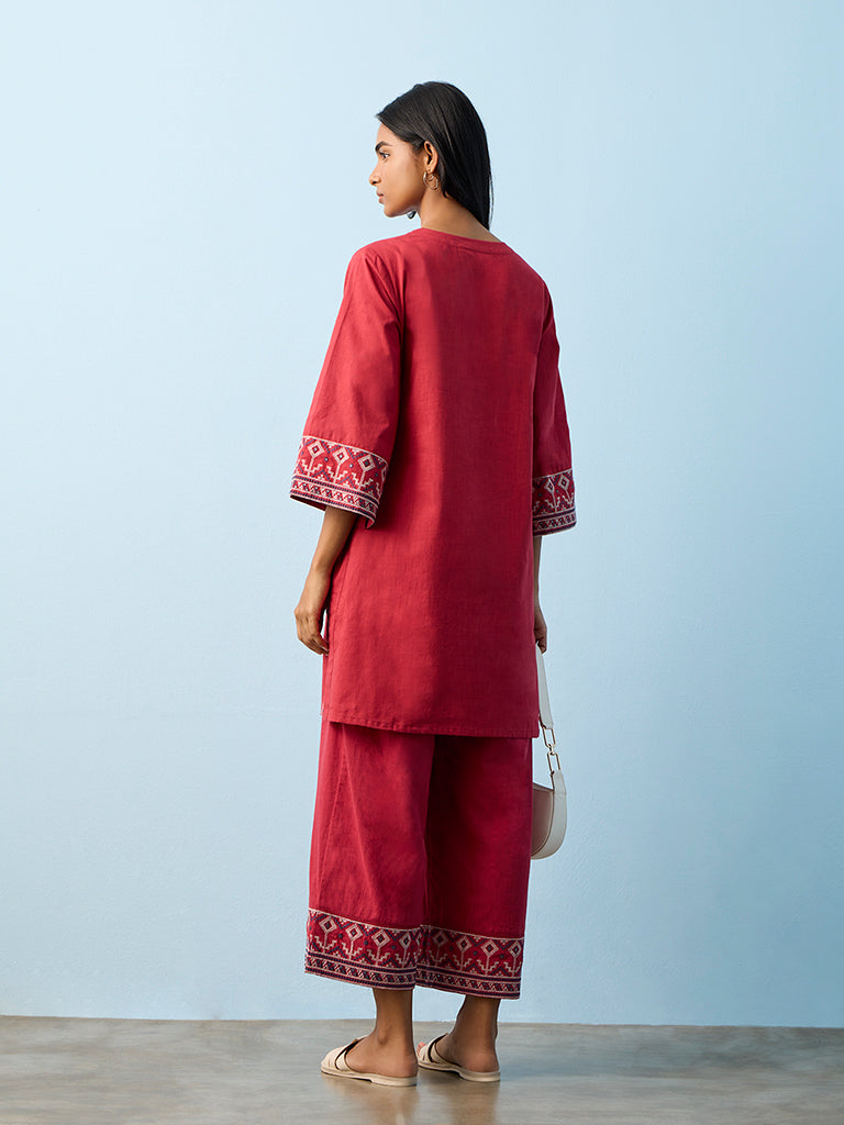 Utsa Red Aztec Embroidered Cotton Straight Kurta