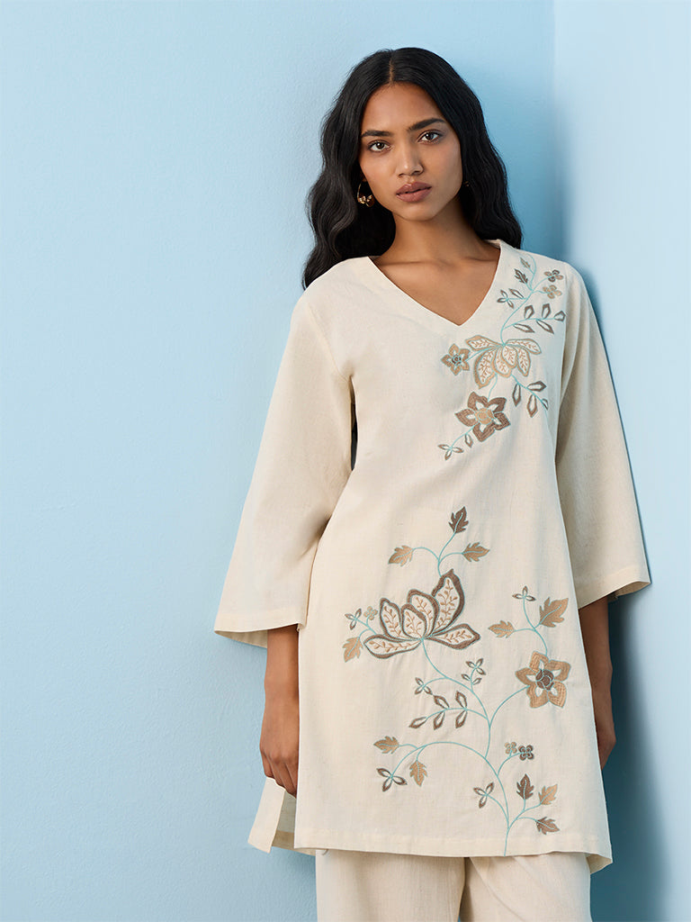 Utsa Off-White Floral Embroidered Cotton-Blend A-line Kurti