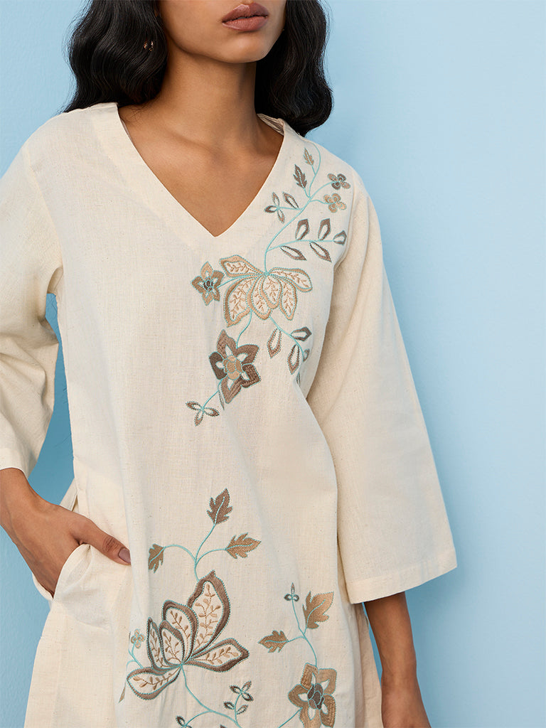 Utsa Off-White Floral Embroidered Cotton-Blend A-line Kurti