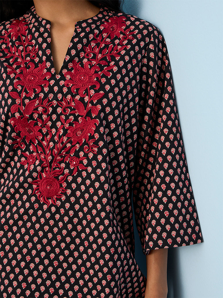 Utsa Black Floral Embroidered Cotton A-Line Kurti
