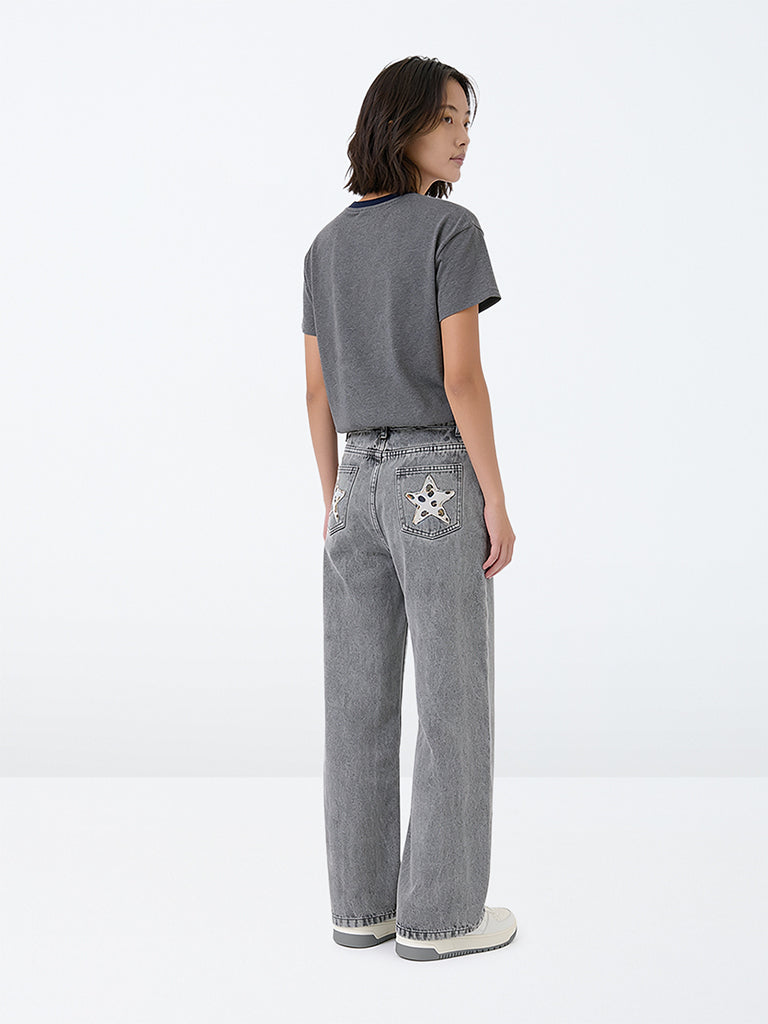 Girls Grey Washed Star Detail High-Rise Jeans