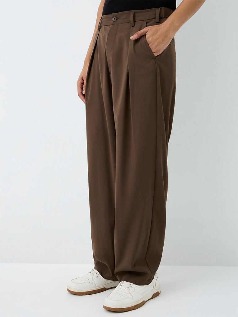 Nuon Dark Brown Loose-Fit Mid-Rise Cotton Trousers