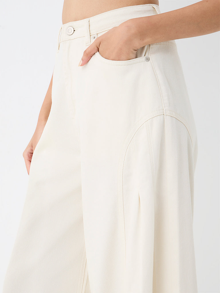 LOV Off-White Wide-Leg High-Rise Jeans
