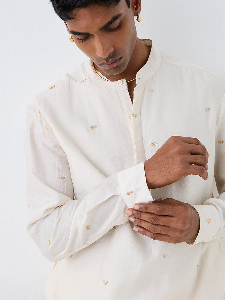 Kala by ETA Off-White Embroidered Relaxed-Fit Kurta